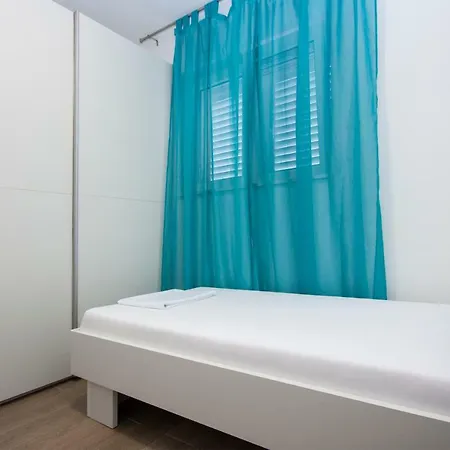 Ana Apartment
