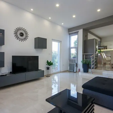 Ana Apartamento Primošten