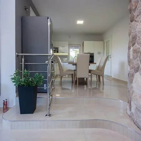 Ana Apartment Primosten