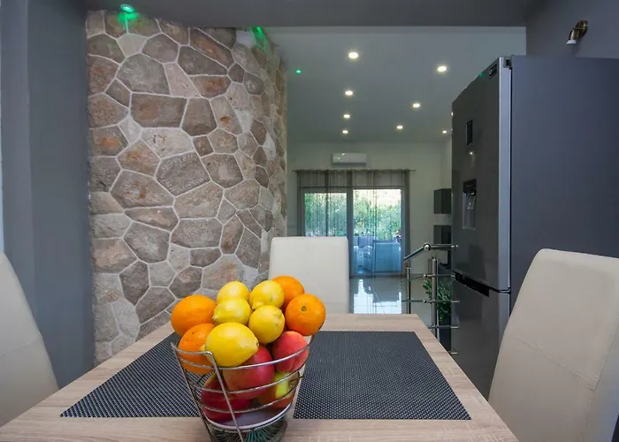 Apartment Ana Primošten